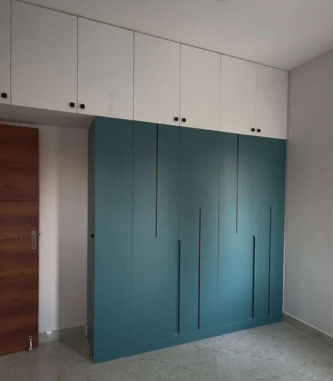 Handless Wardrobe